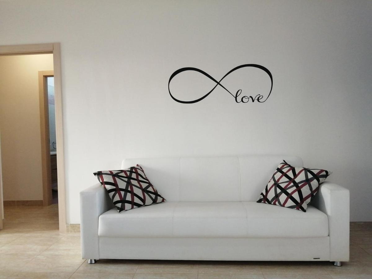 Tenuta Ingegna Apartments ปอร์โตเชซาเรโอ ภายนอก รูปภาพ
